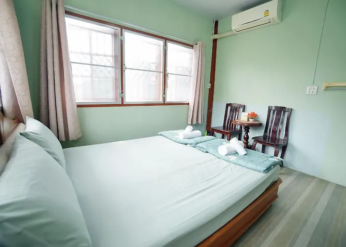 Homestay บ้านห้วยลูกนกฟาร์มสเตย์ Banhuailuknok Ratchaburi