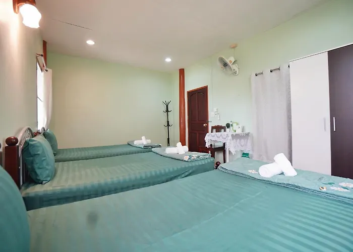 บ้านห้วยลูกนกฟาร์มสเตย์ Banhuailuknok Homestay *