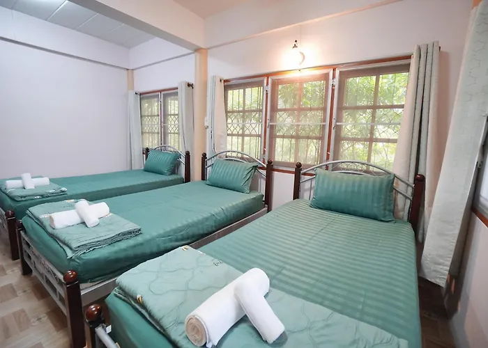 บ้านห้วยลูกนกฟาร์มสเตย์ Banhuailuknok Homestay *